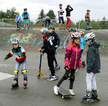 Begeisterte Teilnehmer am Skate-Event